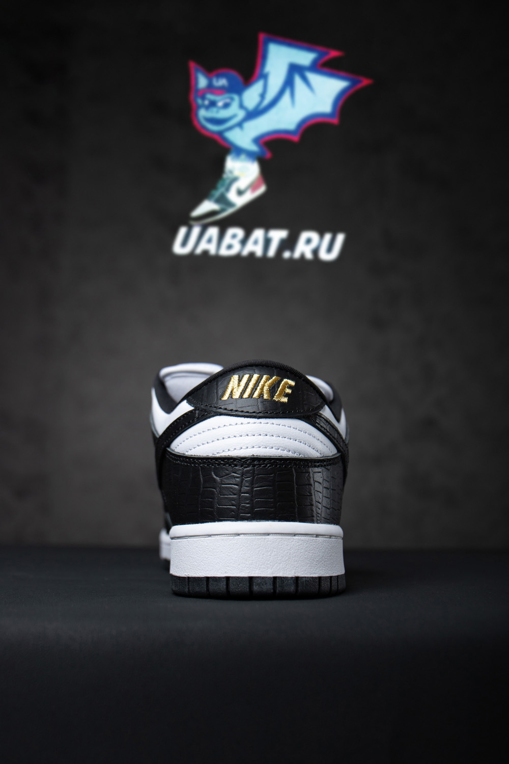 S*p*e x dunk low og sb qs 