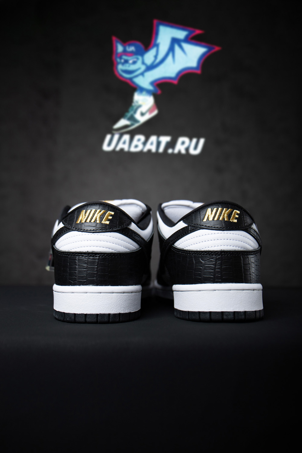 S*p*e x dunk low og sb qs 