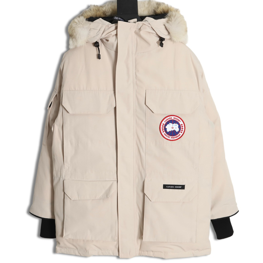 Can*a Go*e expedition parka down jacket