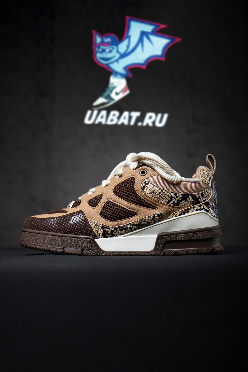 l0*is V*t0n skate sneaker brown snakeskin