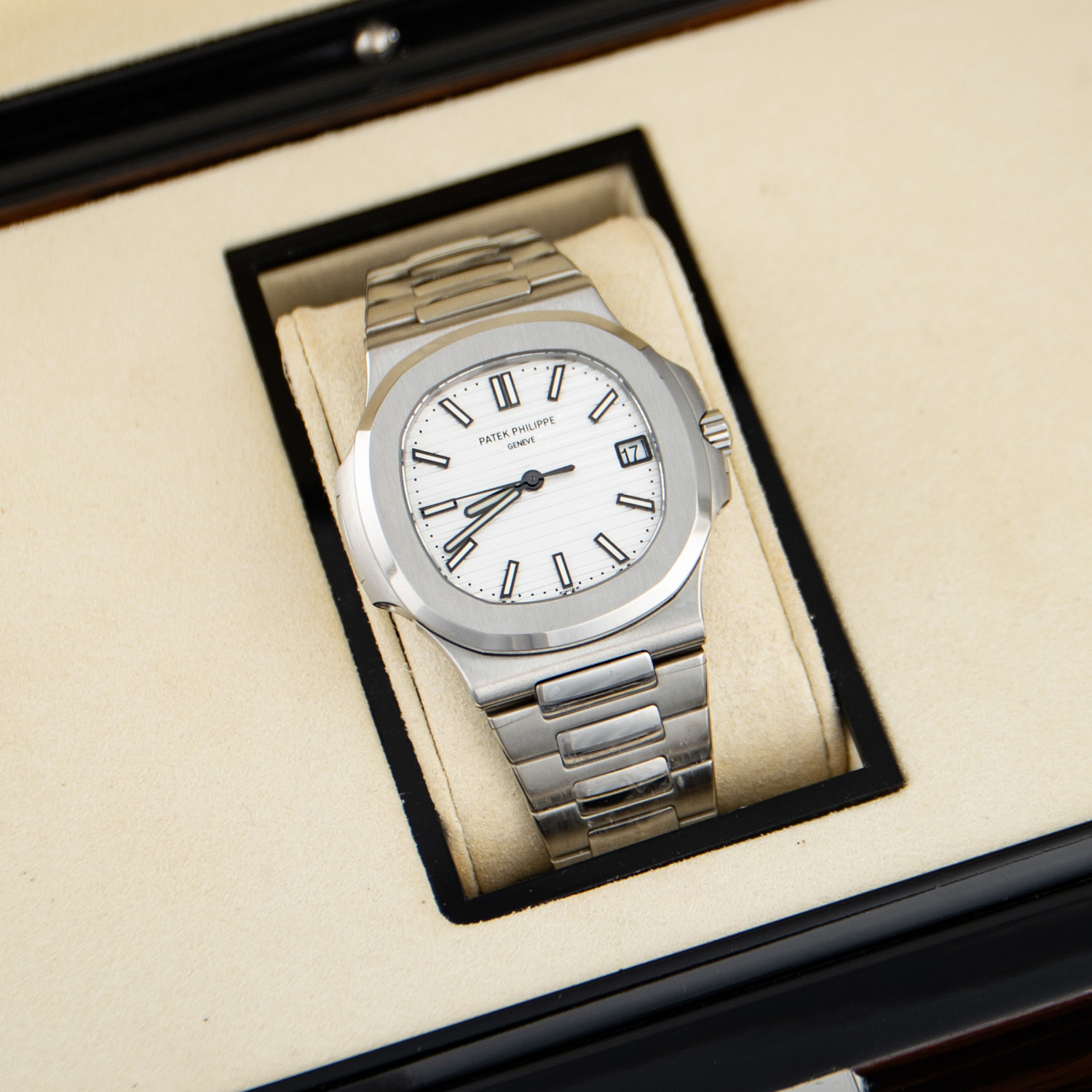 P**ek Ph**ppe - nautilus jumbo 5711 ss/ss white/stk 3kf v2 asia 324