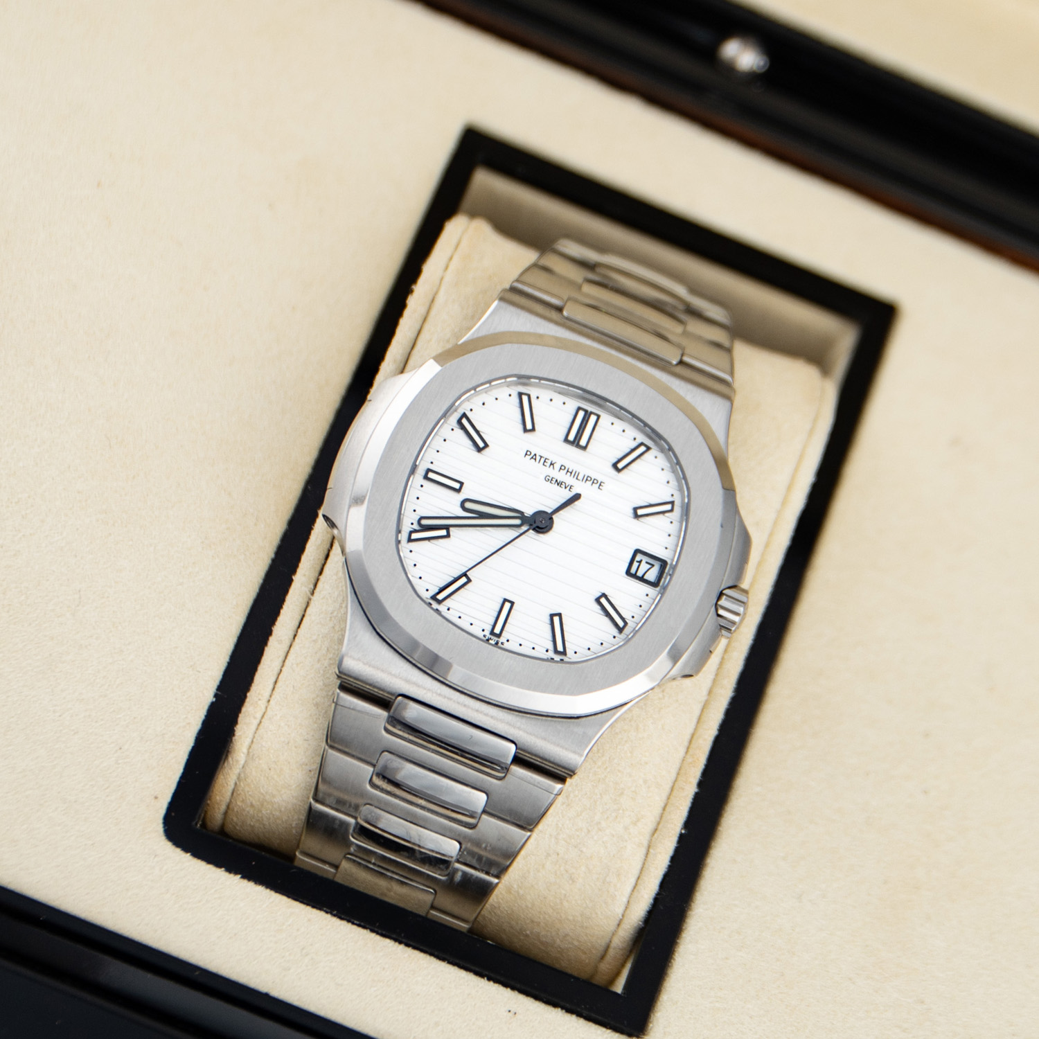 P**ek Ph**ppe - nautilus jumbo 5711 ss/ss white/stk 3kf v2 asia 324