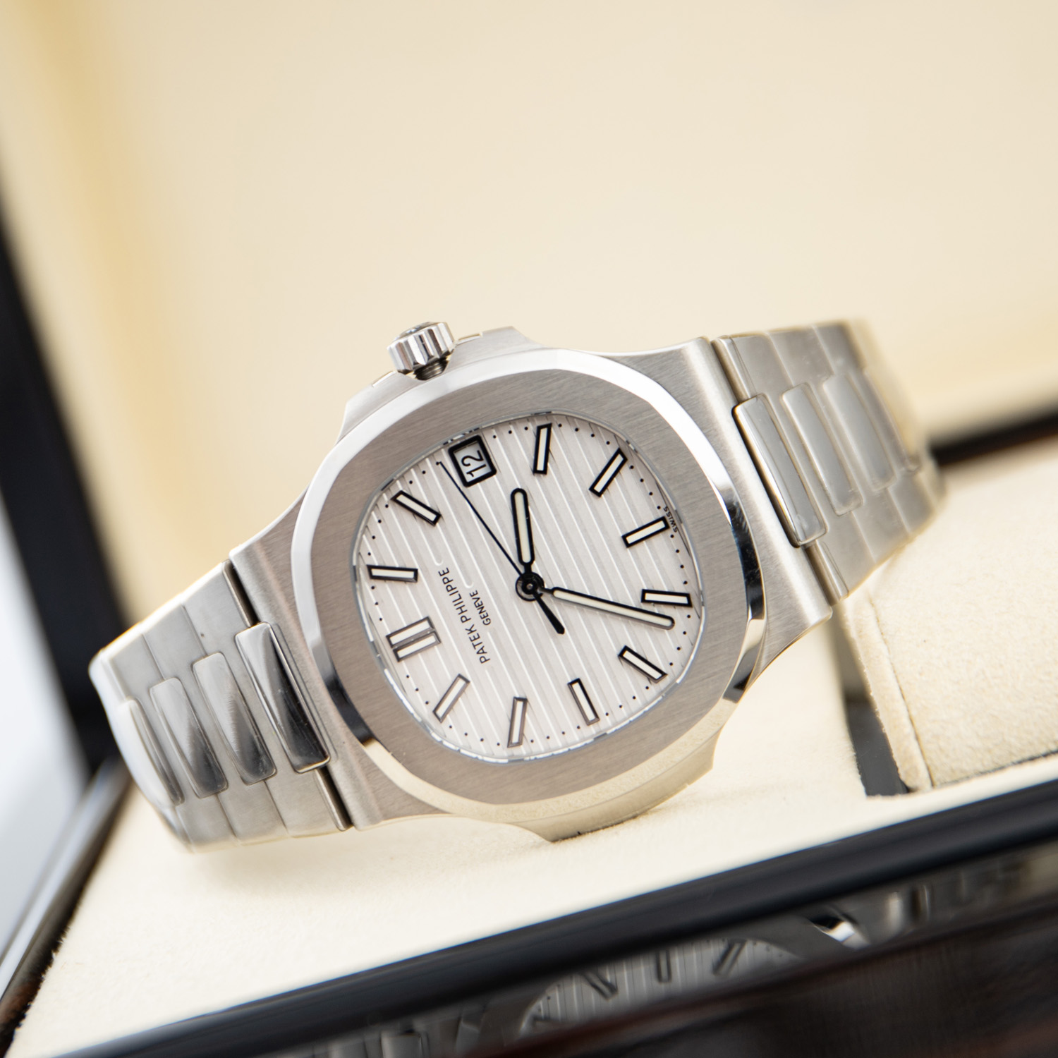 P**ek Ph**ppe - nautilus jumbo 5711 ss/ss white/stk 3kf v2 asia 324