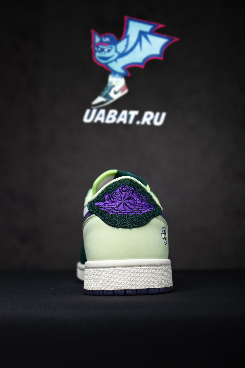 Air Jordan 1 Retro Low OG 