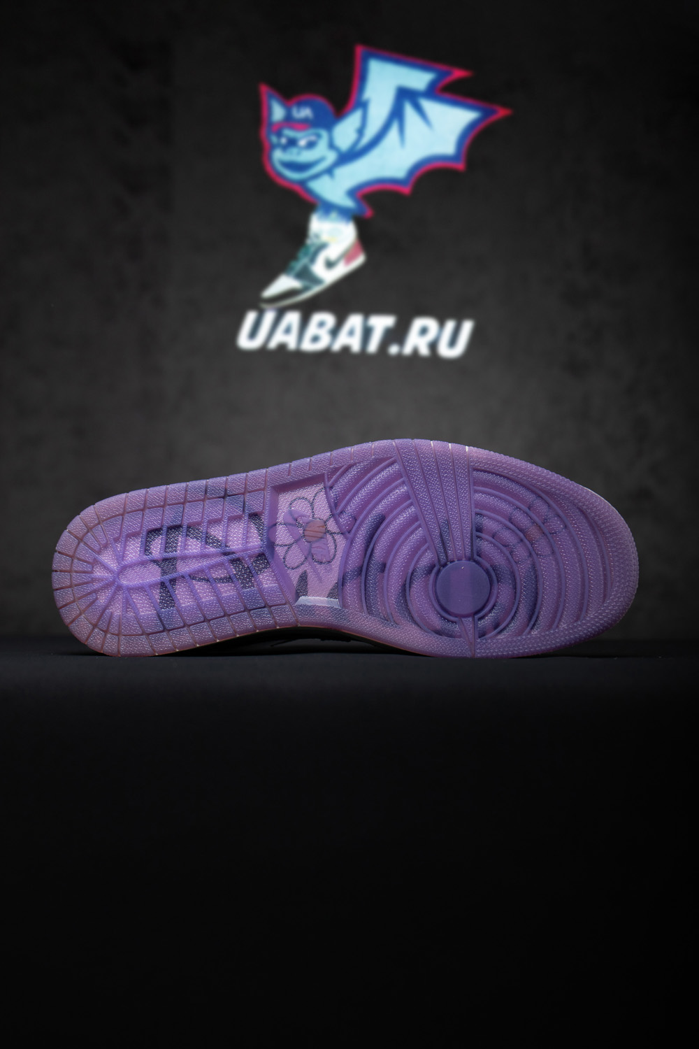 Air Jordan 1 Retro Low OG 