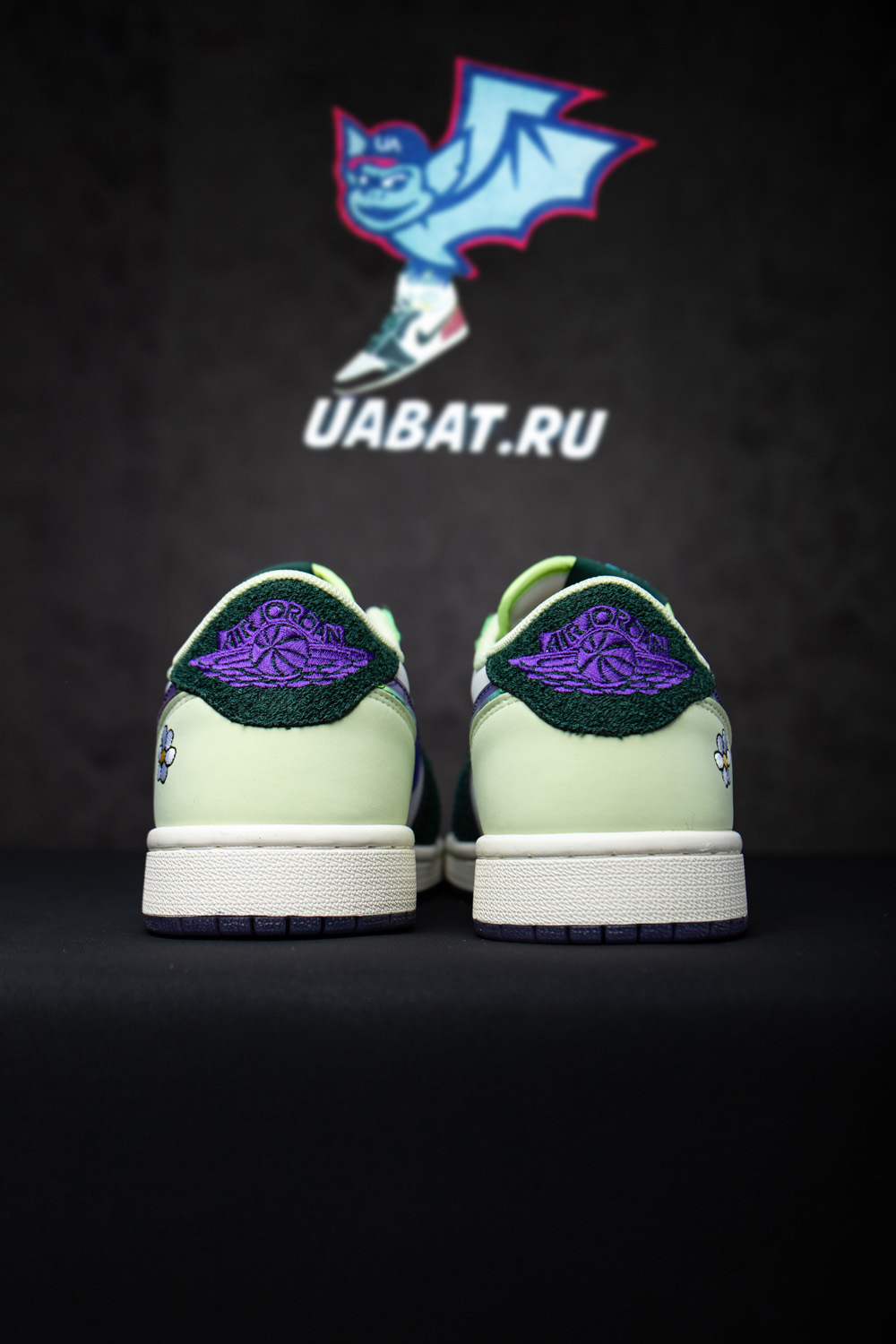 Air Jordan 1 Retro Low OG ''Doernbecher 2023''