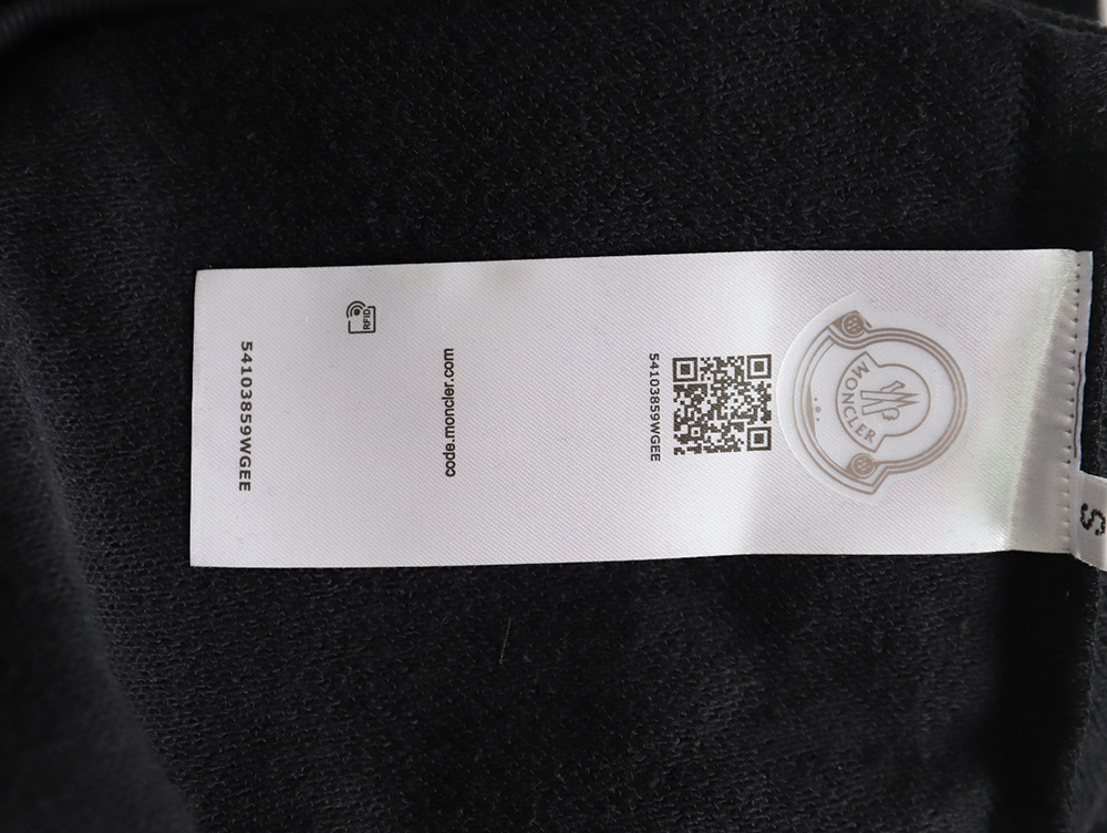 Moncler Lettering Crew Neck Sweatshirt TSK1