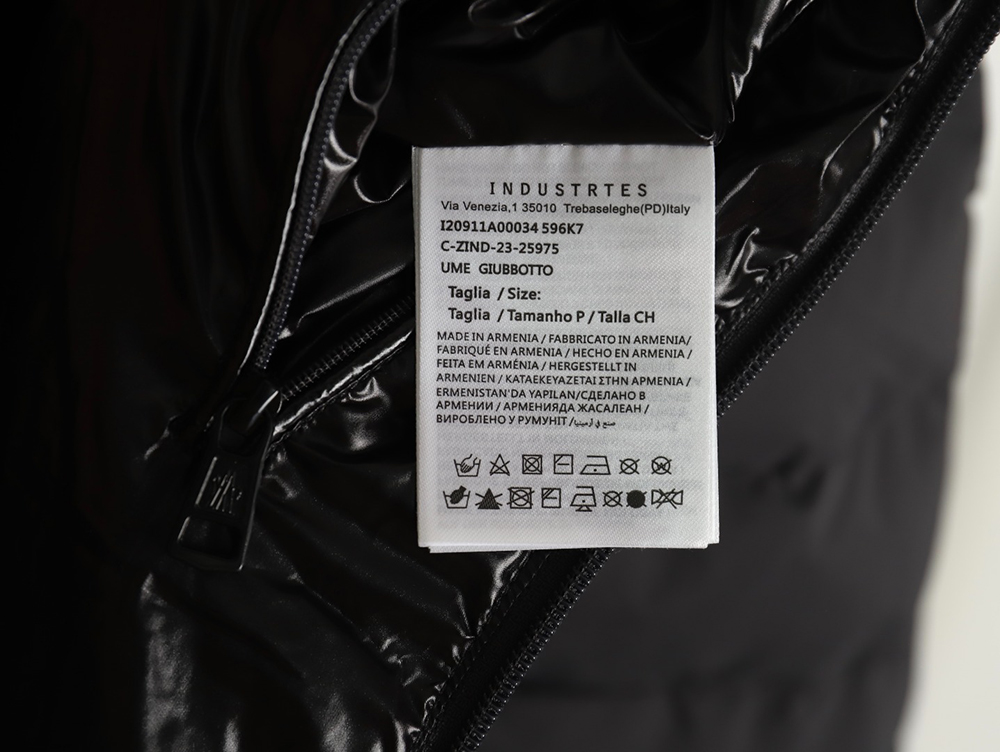 Moncler Ume New Samurai Down Jacket Grey