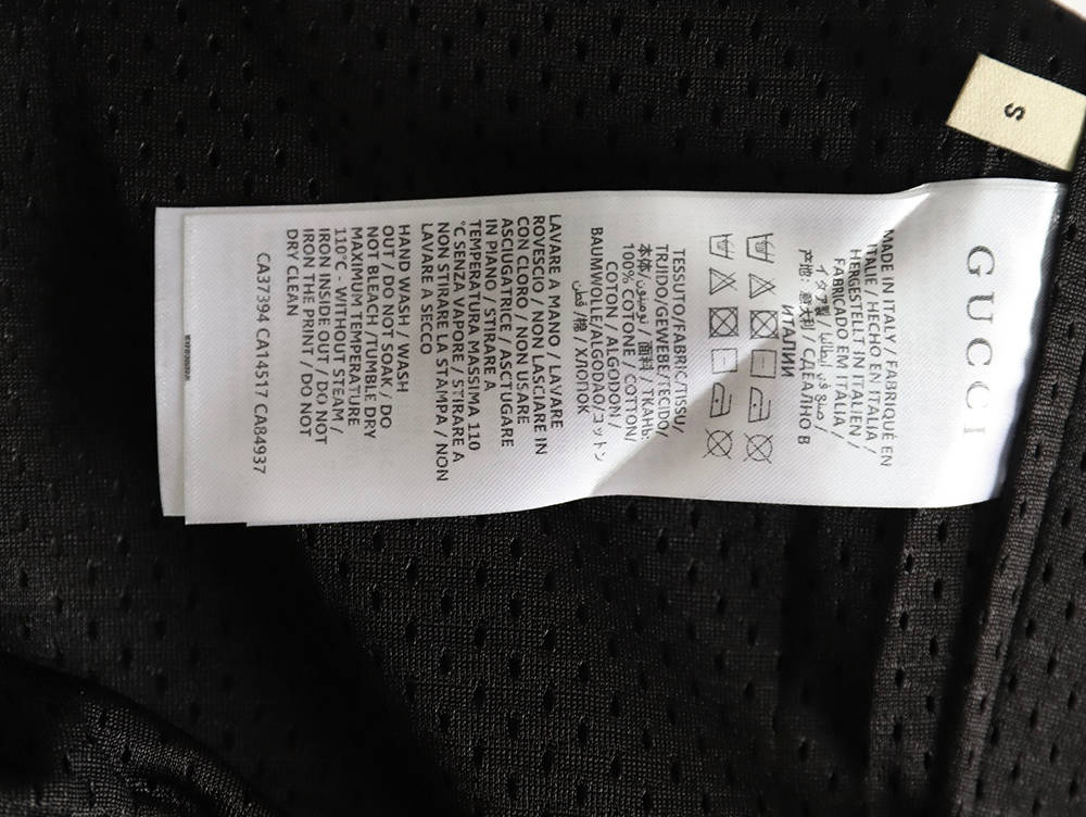 G*u*i interlocking double g half zip jacket