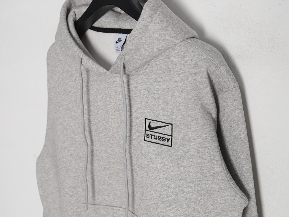 Nike & Stussy co-branded embroidered logo hooded fleece sweatshirt