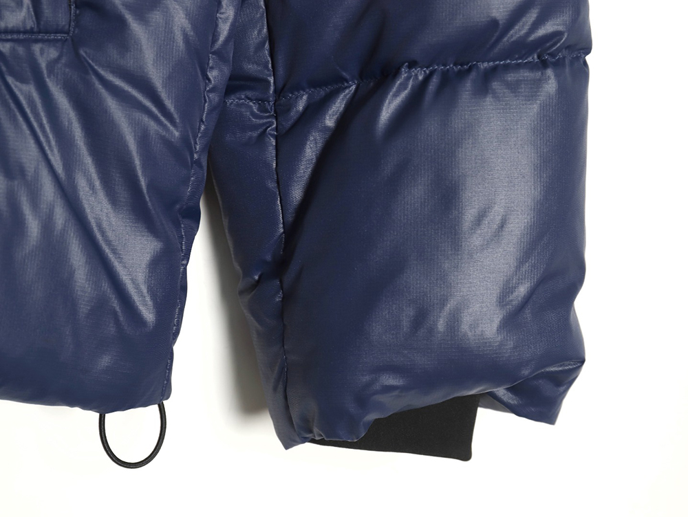 Can*a Go*e crofton puff down jacket tsk2