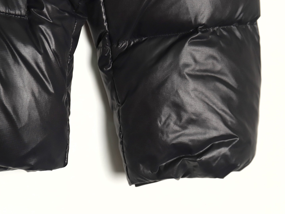 Can*a Go*e crofton puff down jacket tsk3