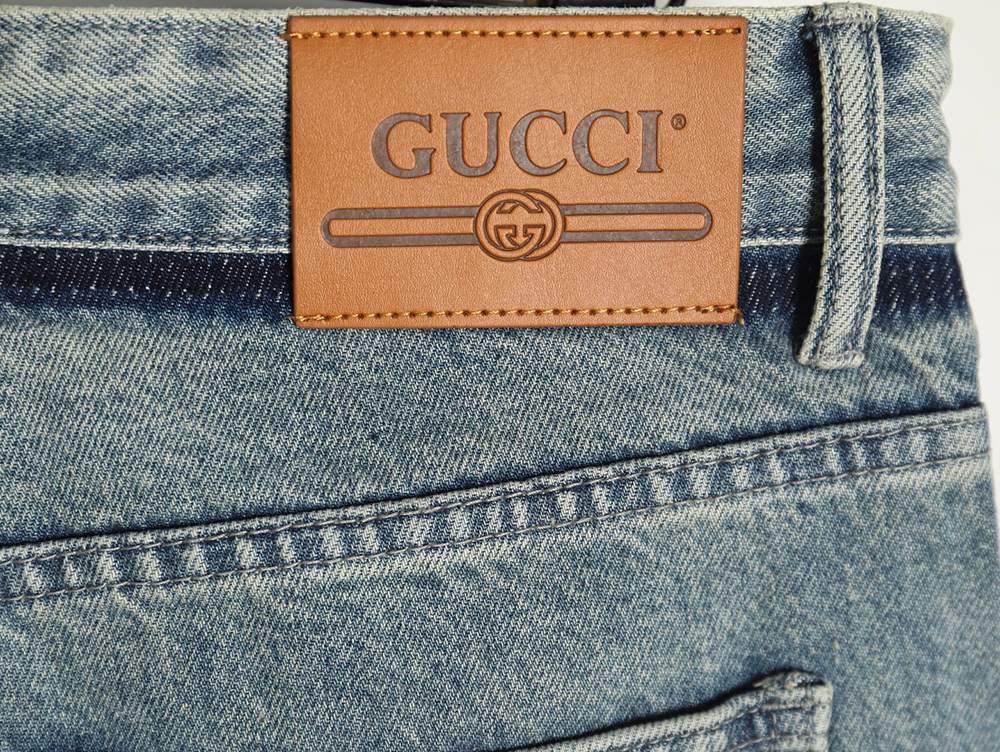 G*u*i side pocket jeans