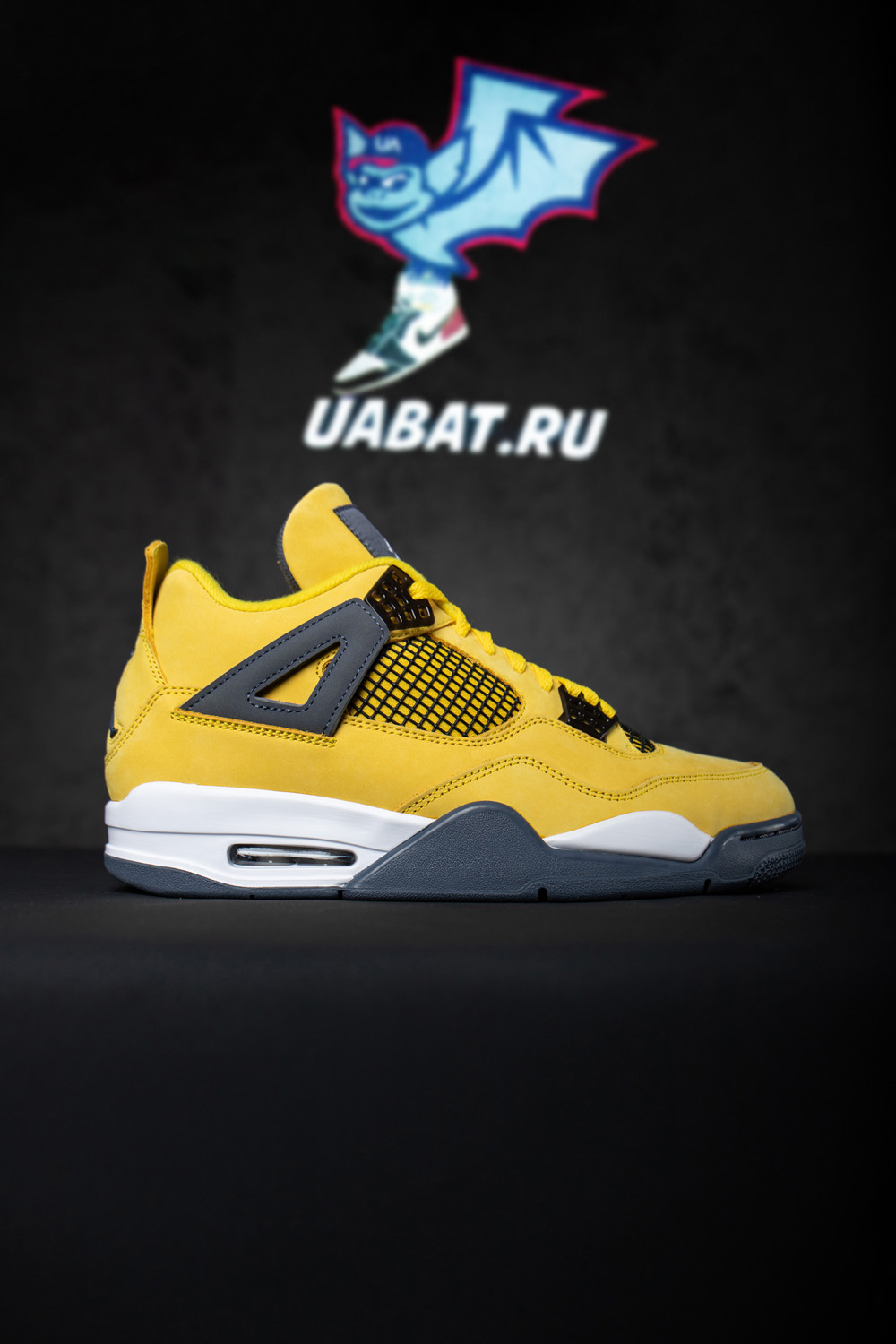 AIR JORDAN 4 RETRO 