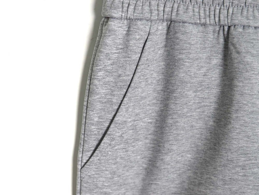 Moncler pocket logo lettering print trousers