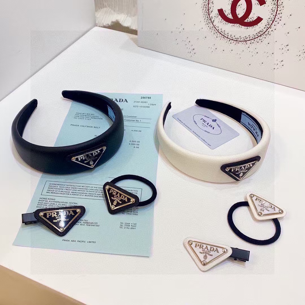 Pra*a women wide nylon headband