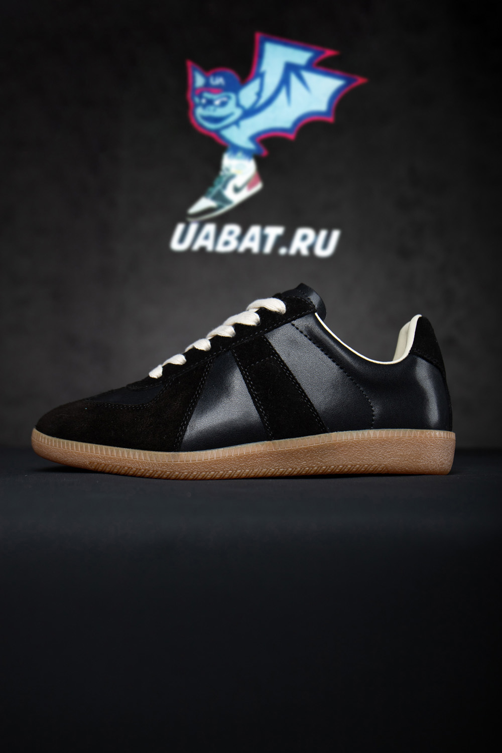 ma*s*n Ma*i*la replica german army trainer black gum