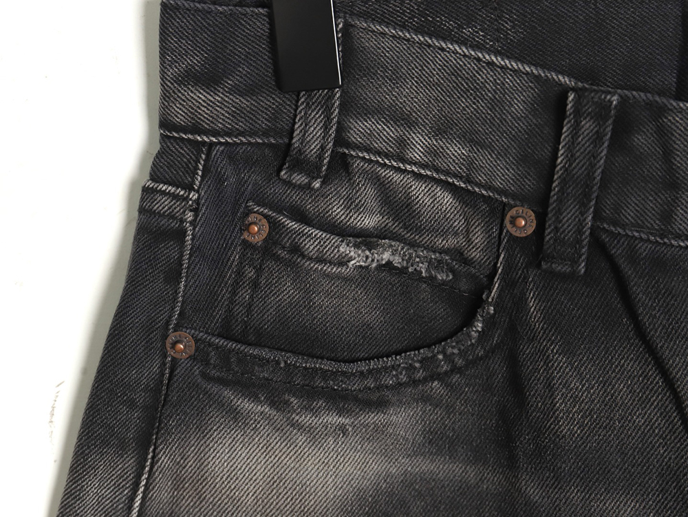 Ce**e bull king destroyed jeans