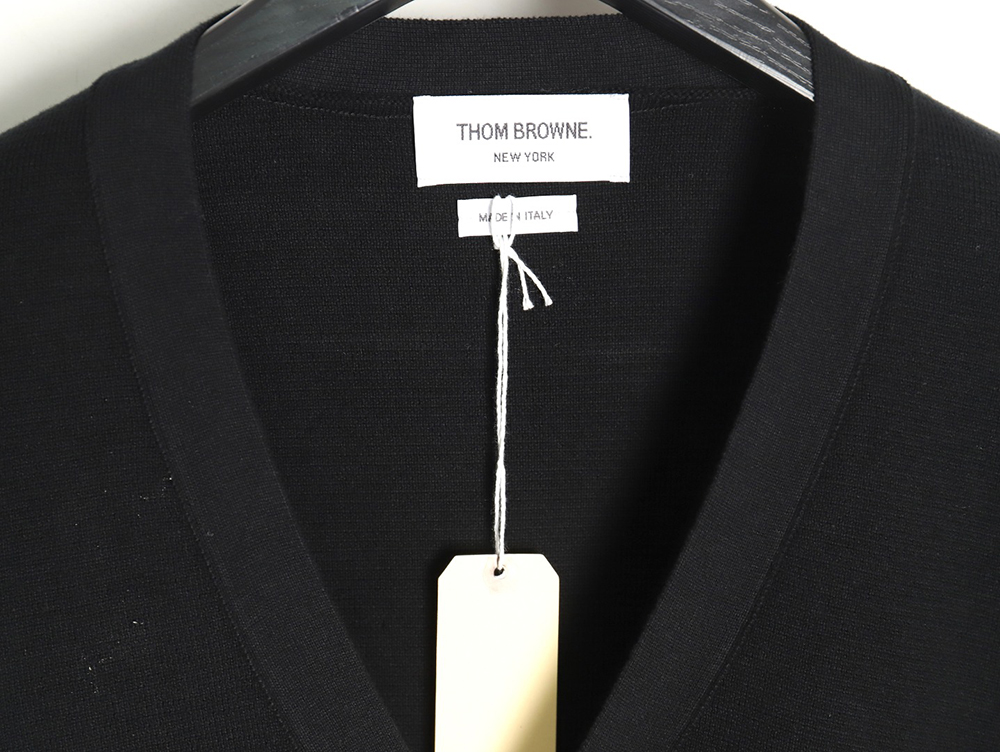 Thom Browne Classic Four-Bar Five-Button Cardigan TSK3