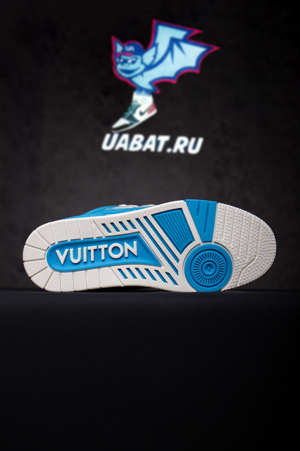 l0*is V*t0n skate sneakers blue