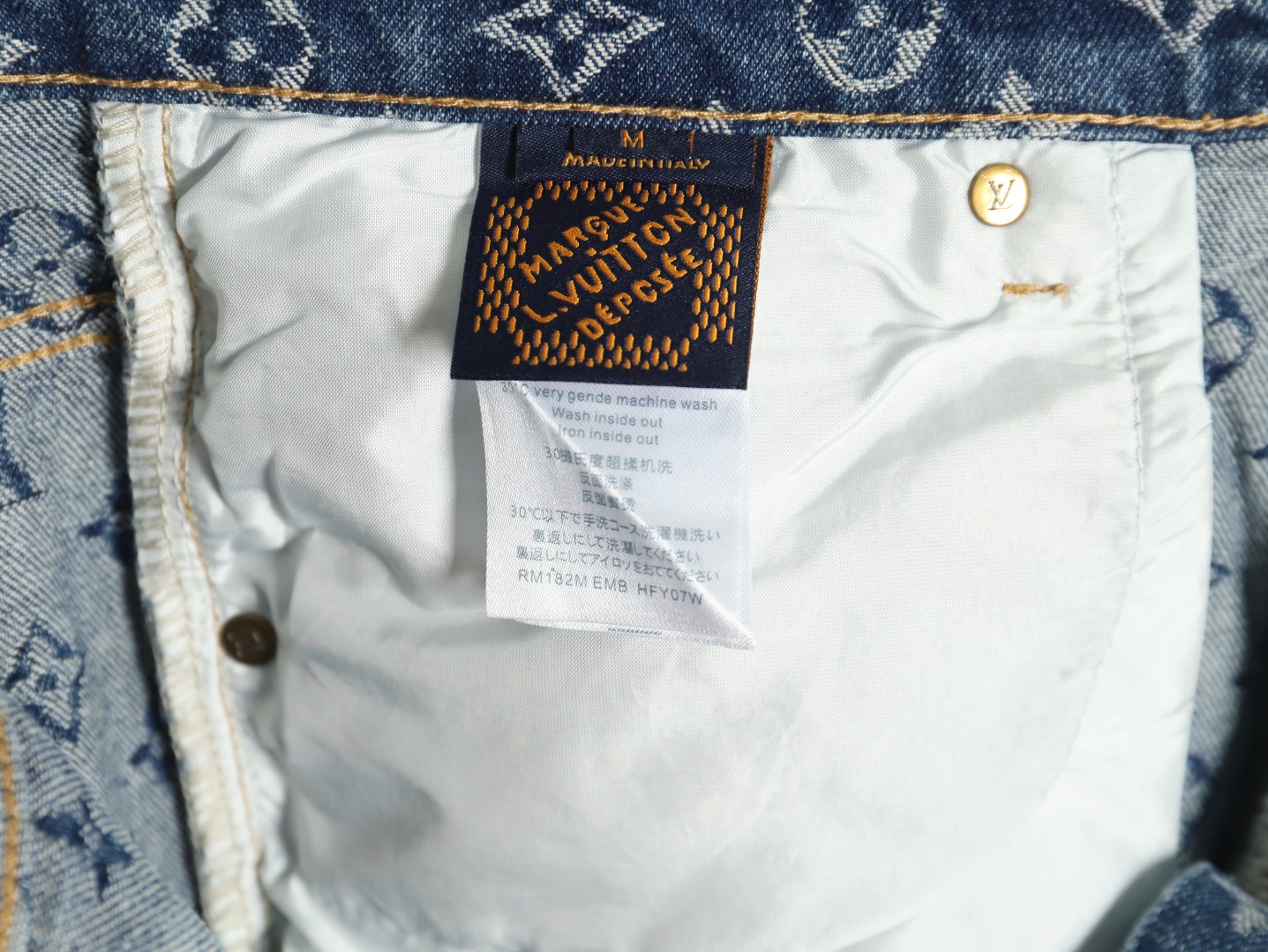 l0*is V*t0n presbyopic jeans