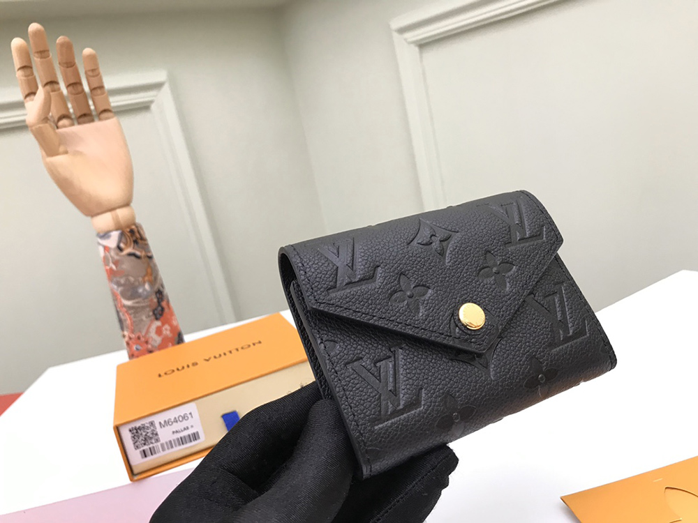 l0*is V*t0n wallets m64061 12*9.5*2.5cm