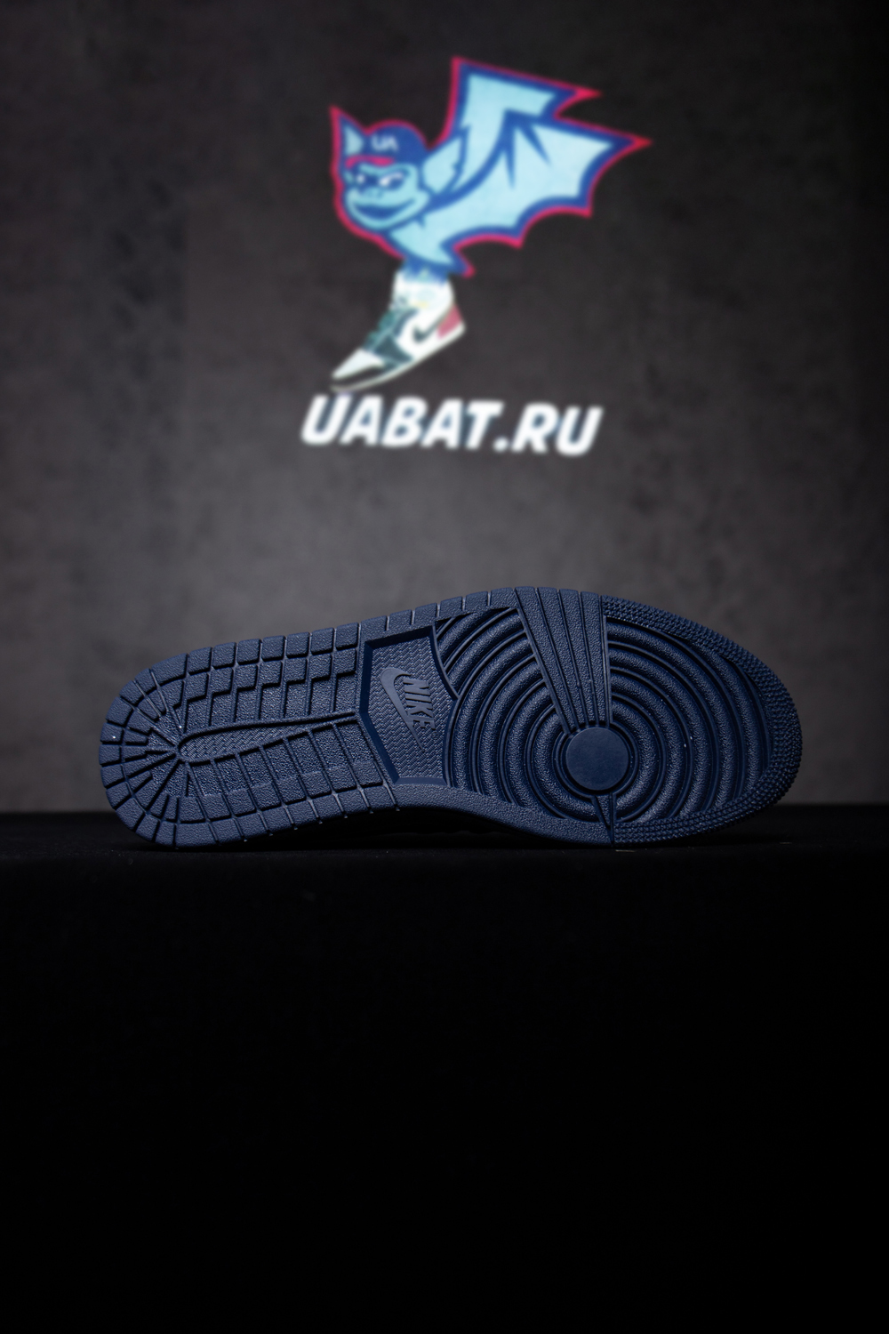 ERIC KOSTON X AIR JORDAN 1 LOW SB 