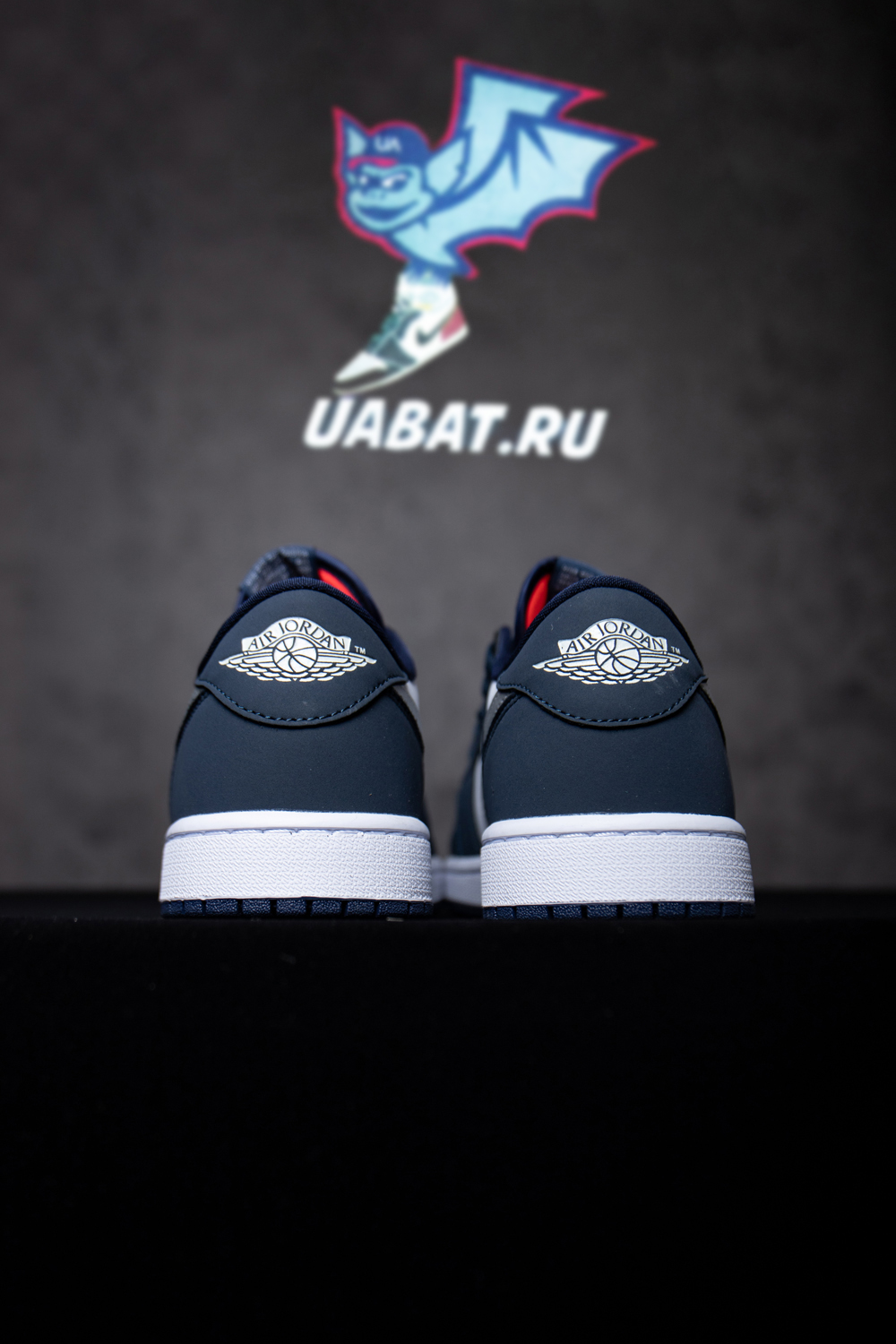 ERIC KOSTON X AIR JORDAN 1 LOW SB 
