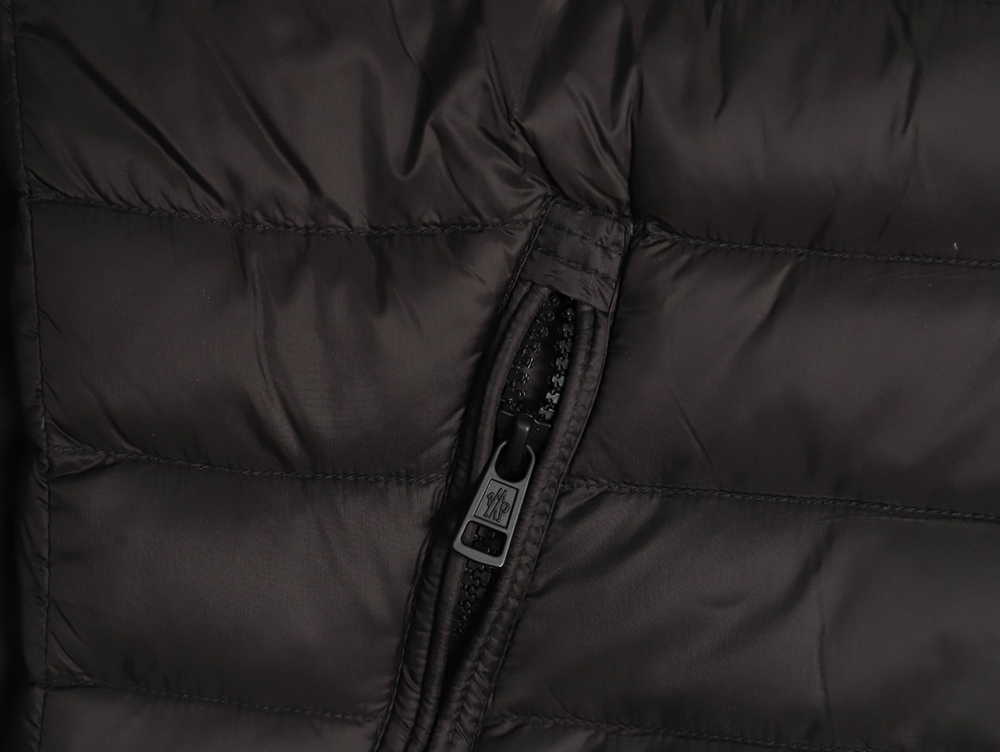 Moncler thin classic down jacket