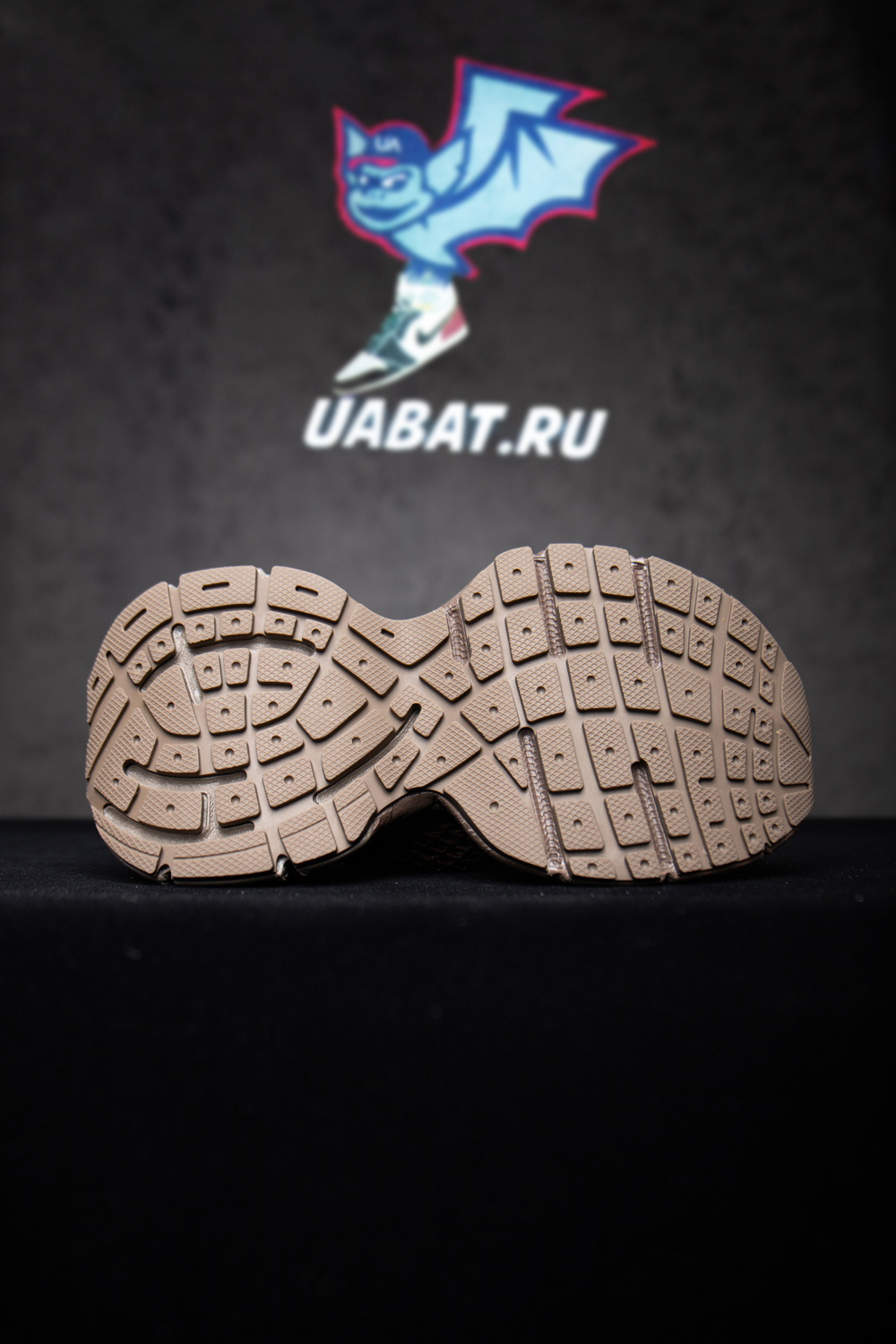 Ba*len*cia*ga rhinestone mesh 3xl sneakers