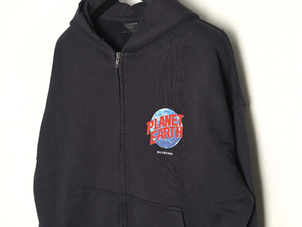 Ba*len*cia*ga globe pattern printed distressed zipper jacket tsk1