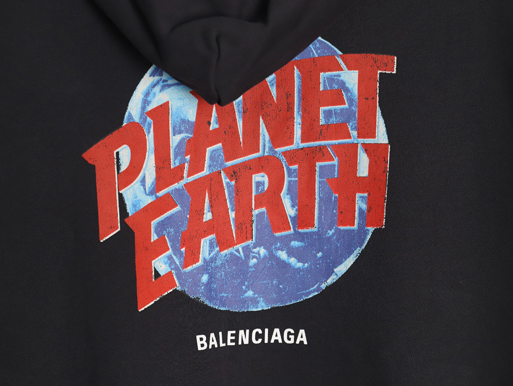 Ba*len*cia*ga globe pattern printed distressed zipper jacket tsk1