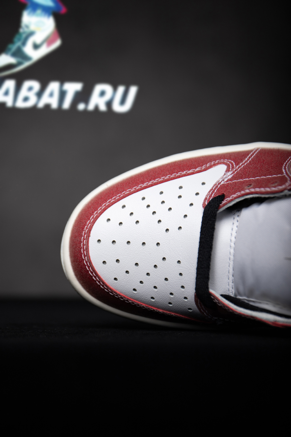 AIR JORDAN 1 LOW OG X TROPHY ROOM 