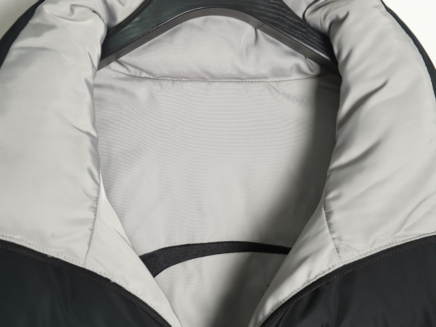 Ba*len*cia*ga reversible hollow embroidered cotton jacket