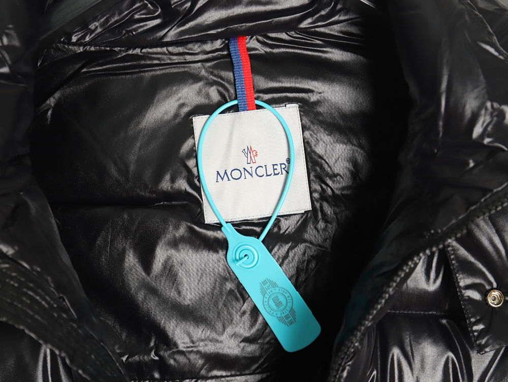 Moncler 22corydale double peak striped hooded down jacket