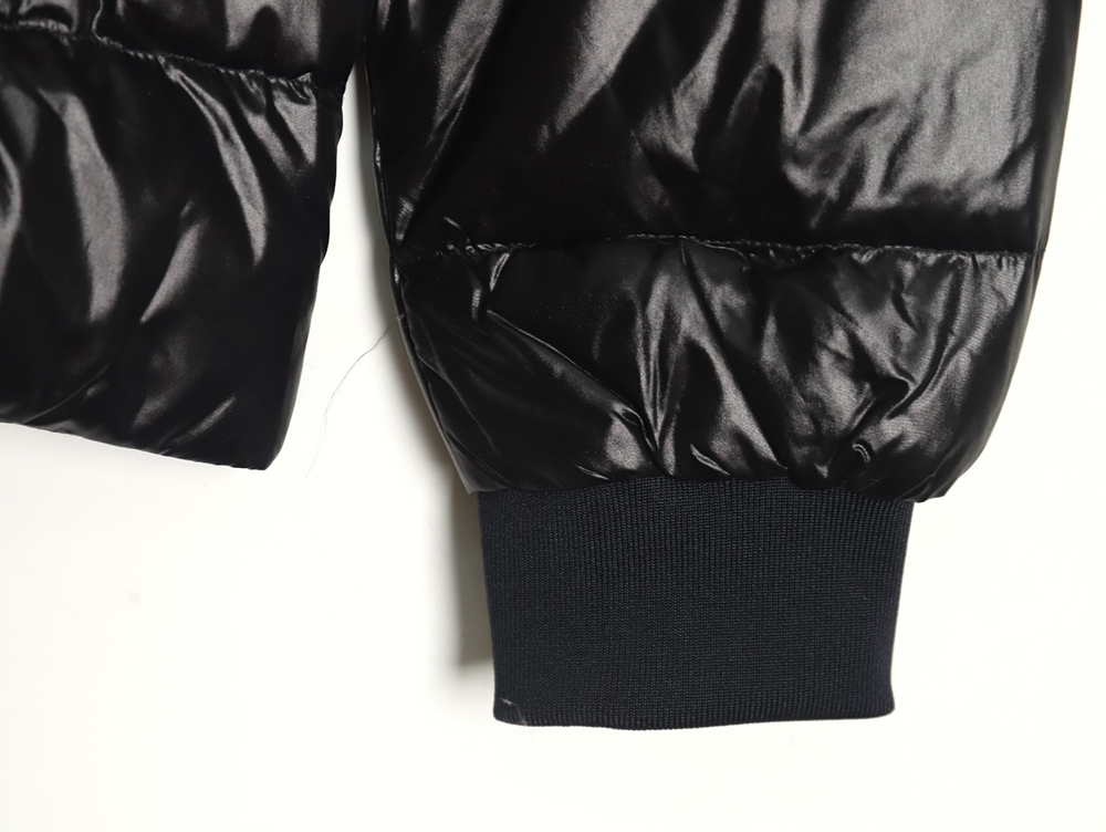 Moncler 22corydale double peak striped hooded down jacket