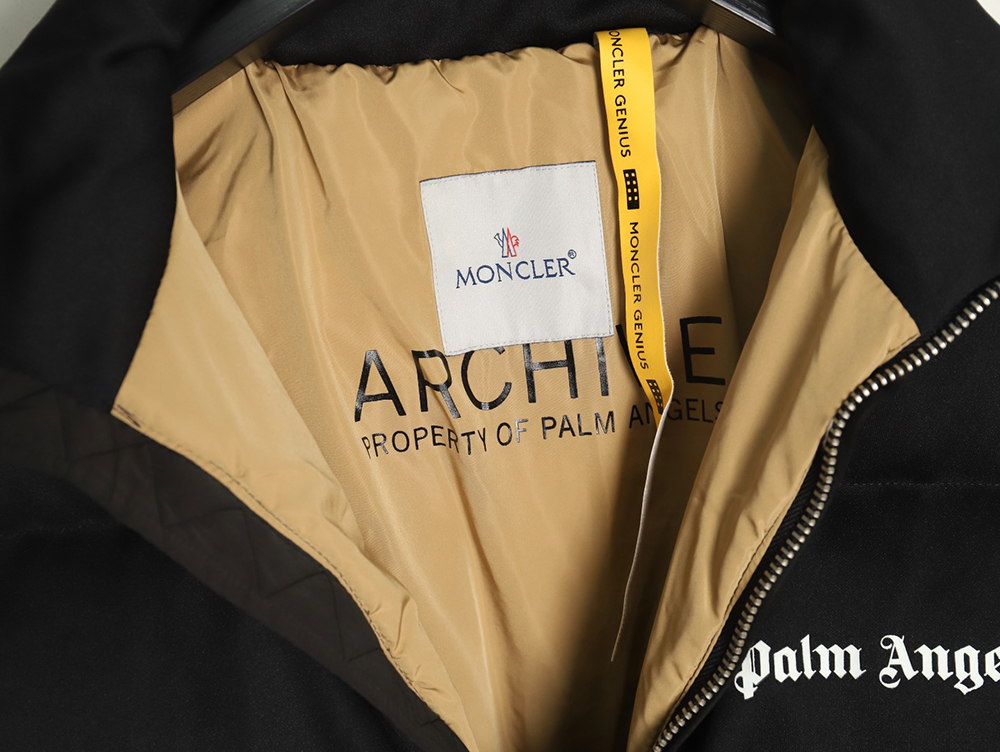 Moncler & Palm Angels joint color strip embroidery logo down jacket TSK1