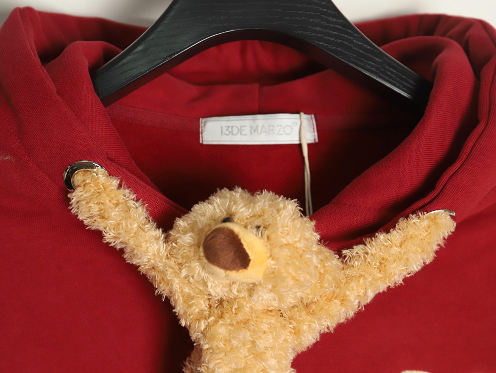 13De Marzo bear scratching hooded sweatshirt