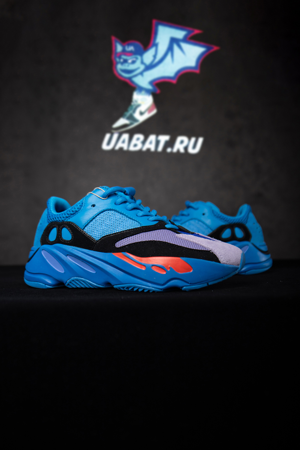 "special price" Y**zy boost 700 