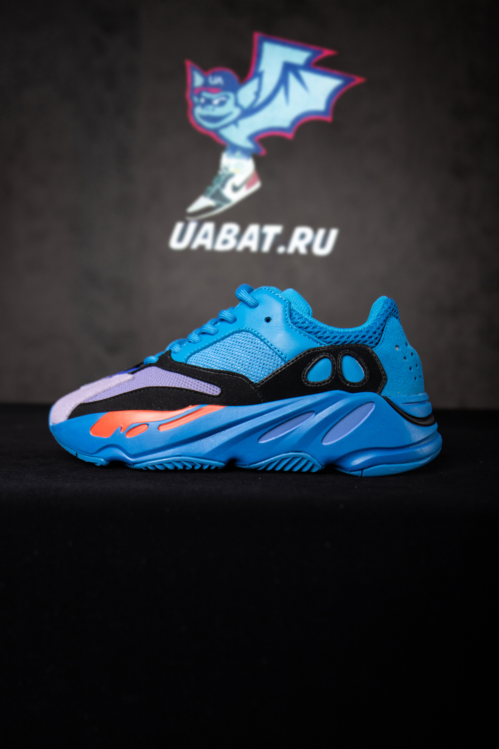 "special price" Y**zy boost 700 