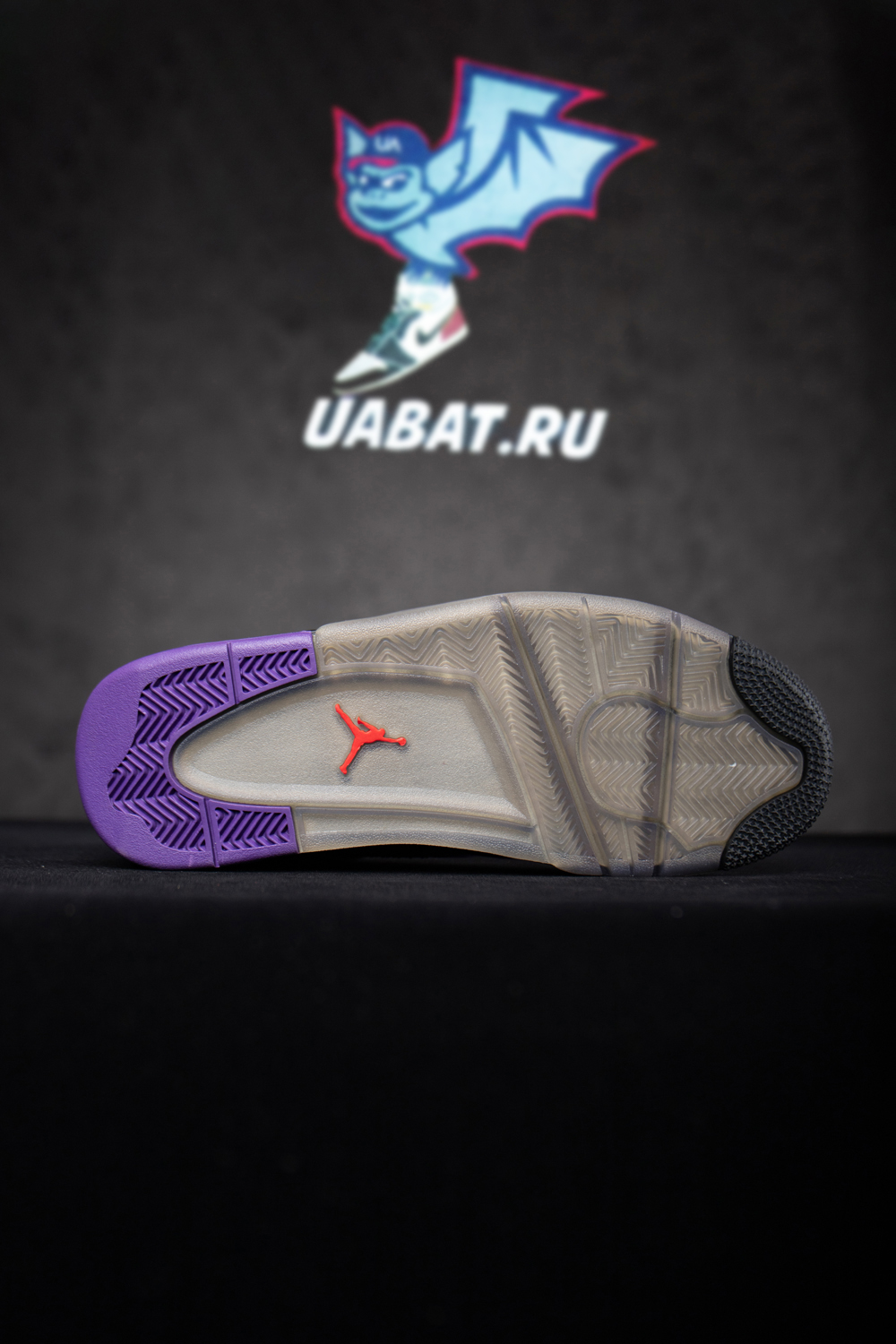 Jordan 4 Retro Travis Scott Purple (Friends and Family)