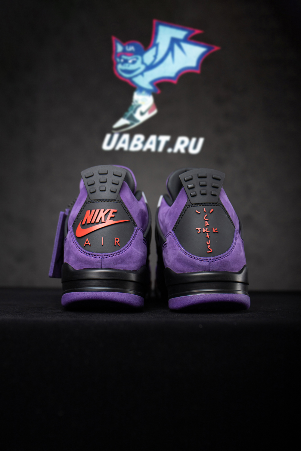 Jordan 4 Retro Travis Scott Purple (Friends and Family)