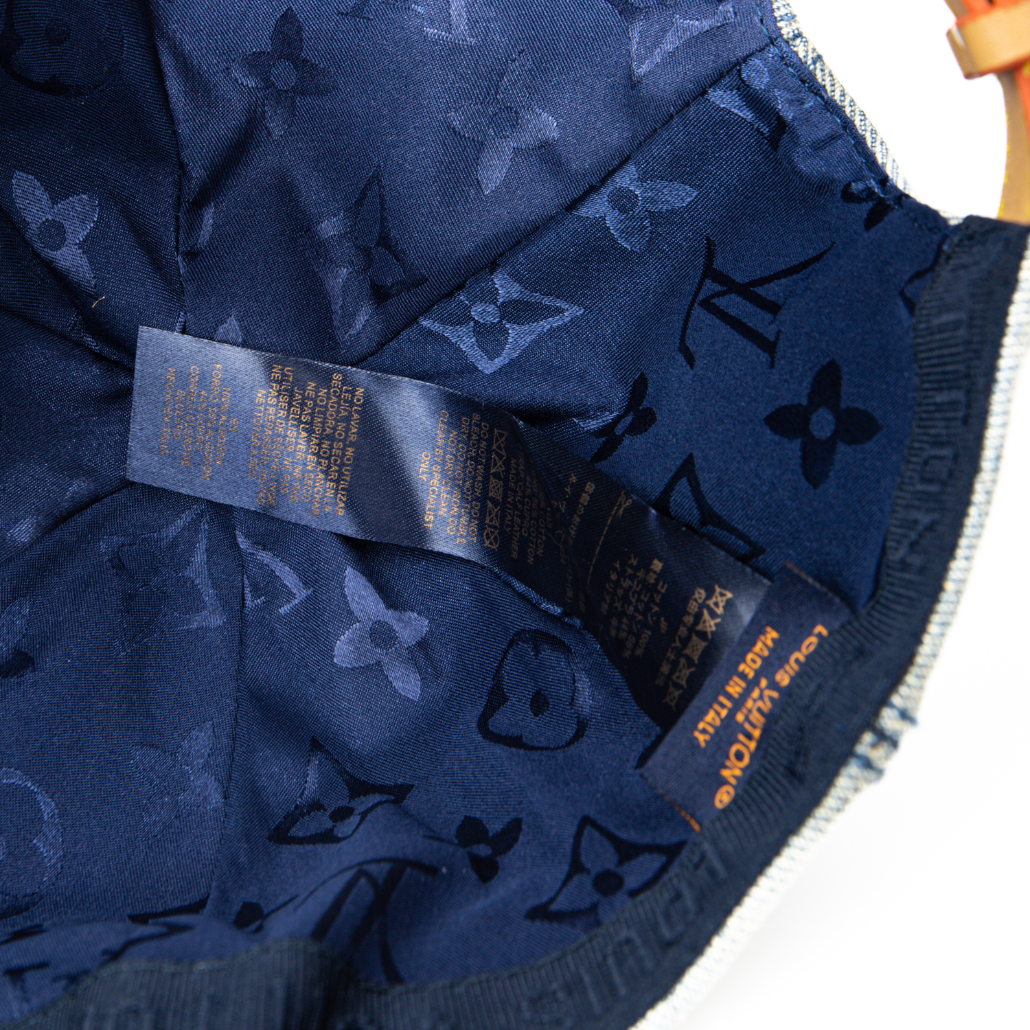 l0*is V*t0n hats m7156l