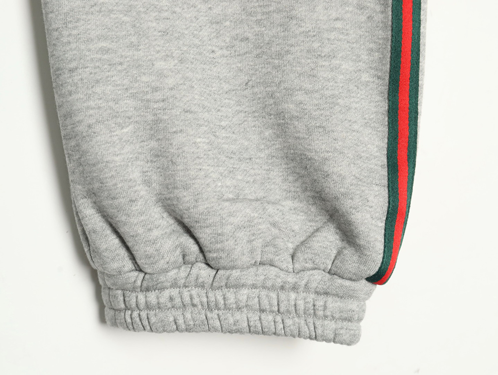 G*u*i grey web pants