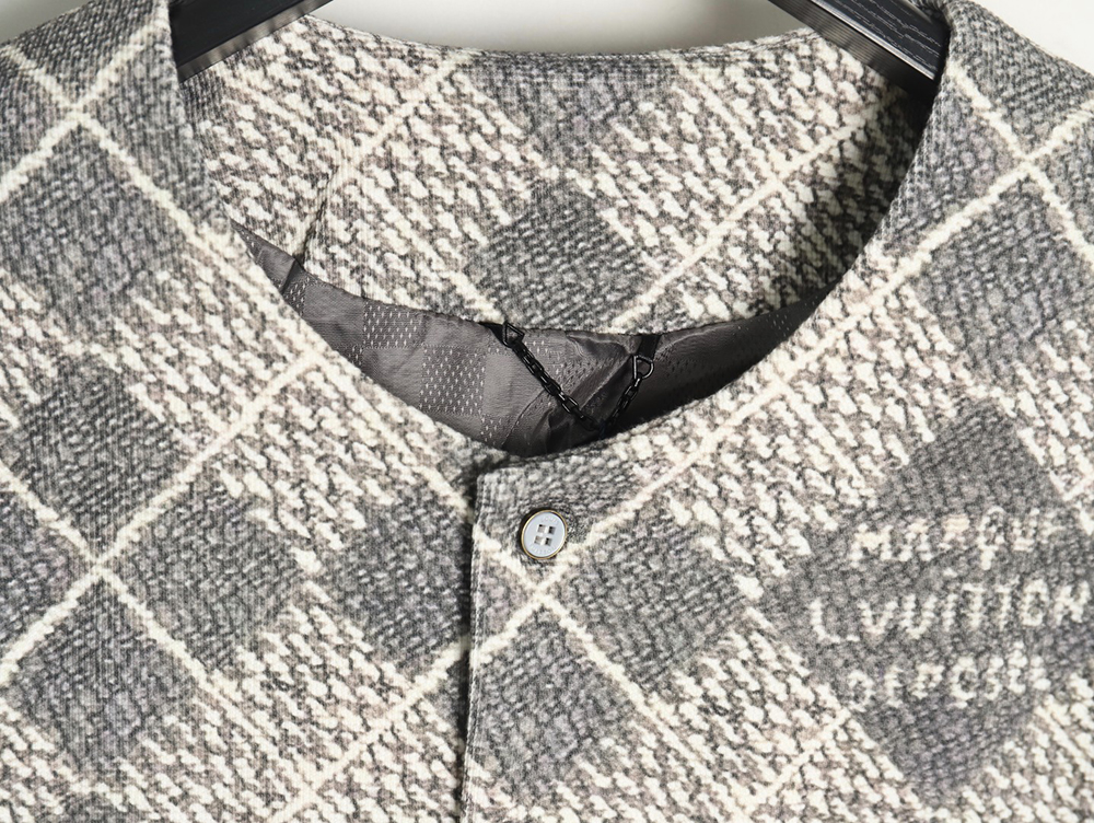 l0*is V*t0n rhombus collarless jacket