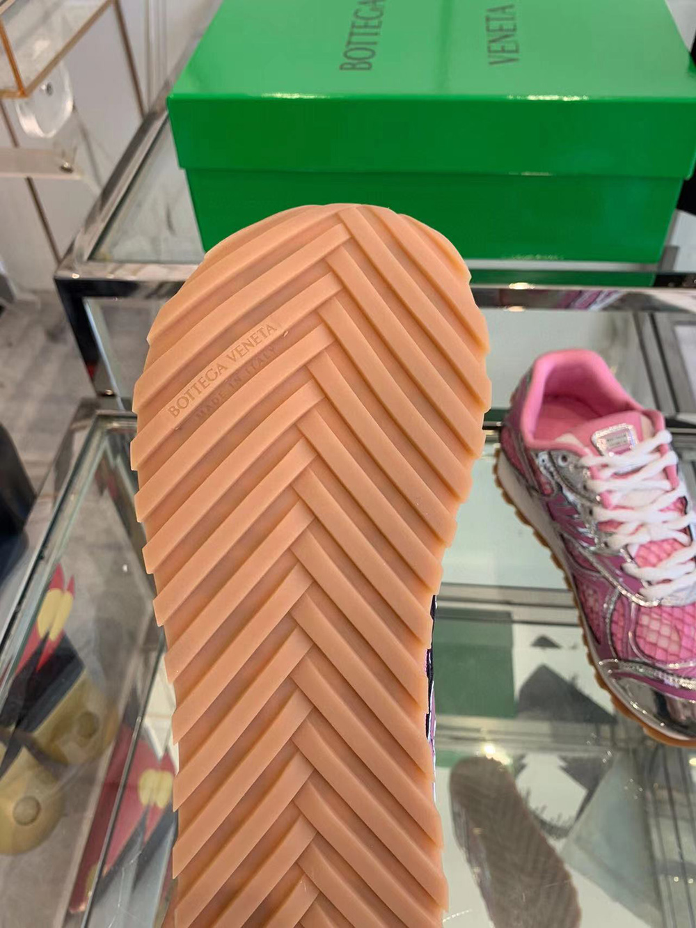 bo*te*ga Ve*ne*ta orbit sneaker