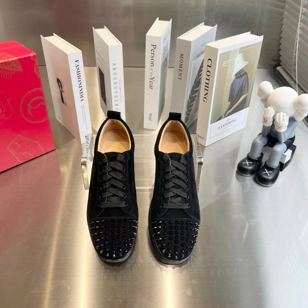 Ch**an louboutin l0*is junior spikes