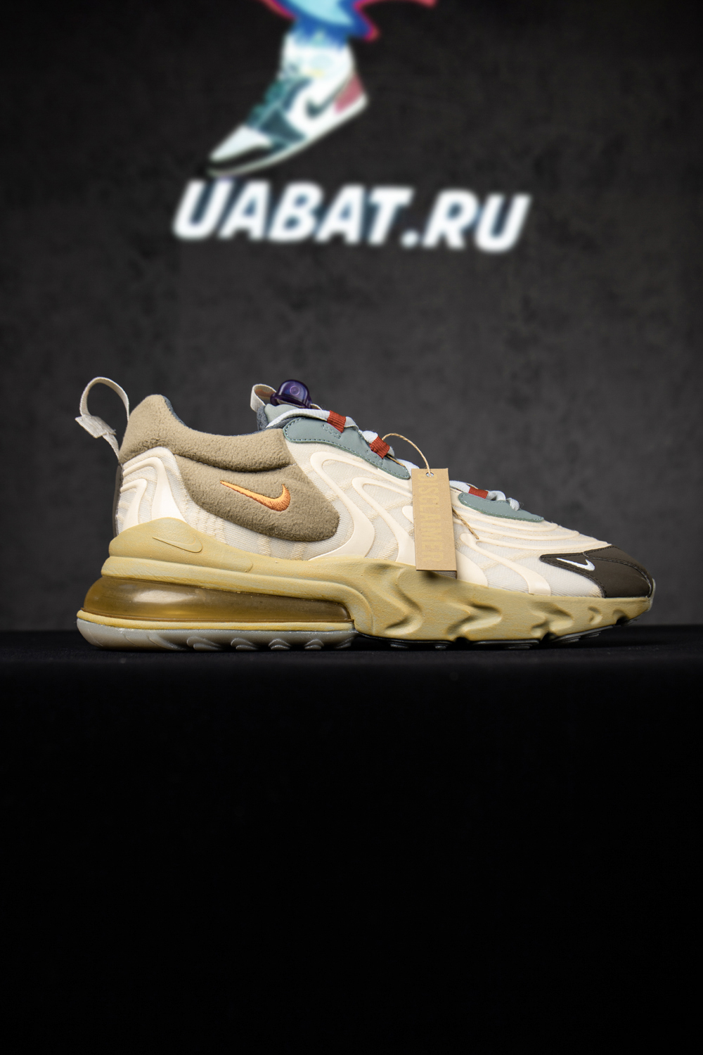 TRAVIS SCOTT X AIR MAX 270 REACT ENG 