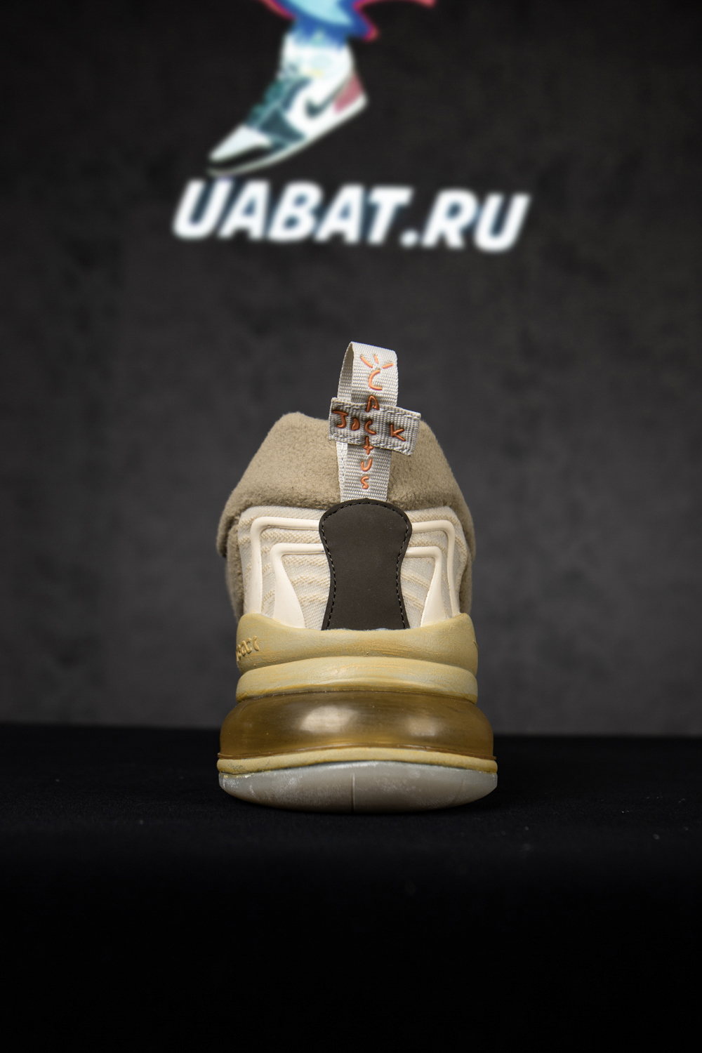 TRAVIS SCOTT X AIR MAX 270 REACT ENG 