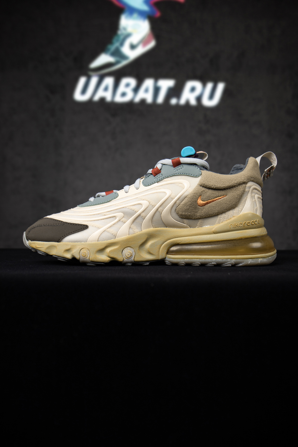 TRAVIS SCOTT X AIR MAX 270 REACT ENG 